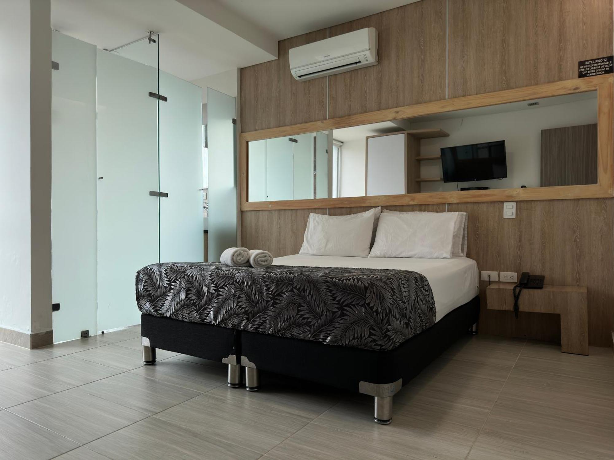 Hotel Piso 12 เบลโญ ภายนอก รูปภาพ